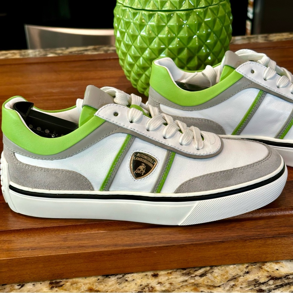 Tod's US 9 EUC for Automobili Lamborghini  Reasonable Offers Welcome